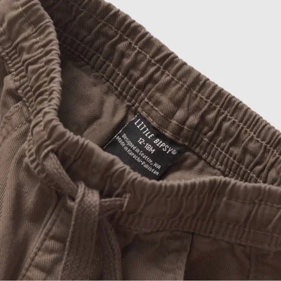 Little Bipsy Black Hoodie and Twill Cargo Pants Set 12-18 month NWT - Picture 12 of 13